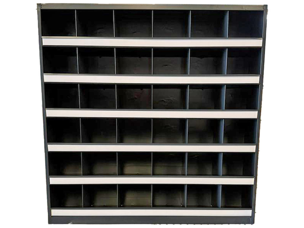 Boltreol 36 rum 75×65cm, 6×6 rum